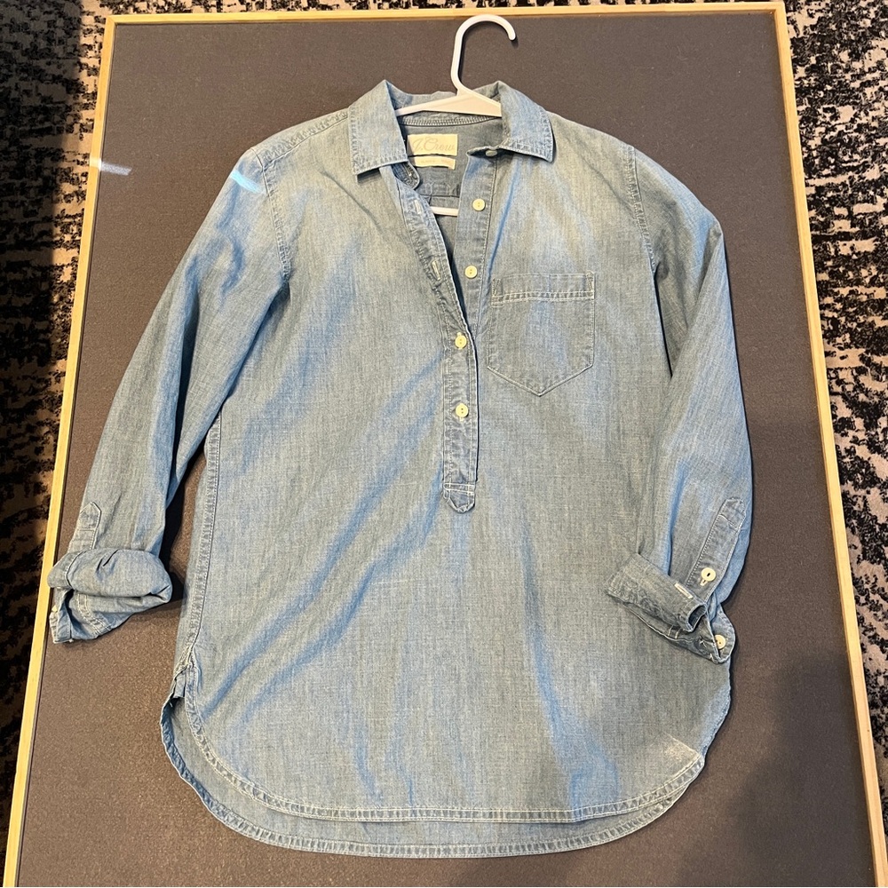 J Crew denim button down, Sz 00, NWOT